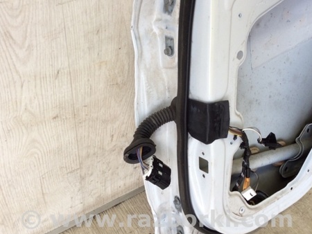 ФОТО Дверь для Ford Fiesta Mk6 (2008-2017) Киев