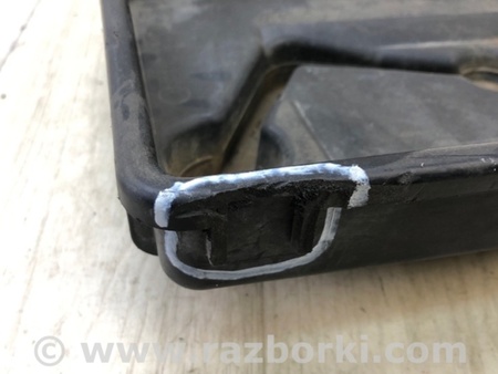ФОТО Полка аккумулятора для Ford Edge 1 U387 (01.2006-04.2015) Киев