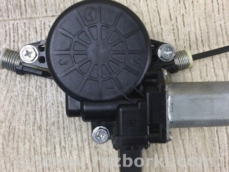 ФОТО Стеклоподъемник для Mazda 3 BL (2009-2013) (II) Киев