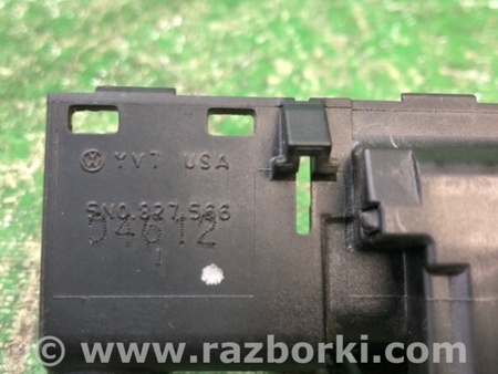 ФОТО Кнопка открывания багажника наружная для Volkswagen Passat B7 (09.2010-06.2015) Киев