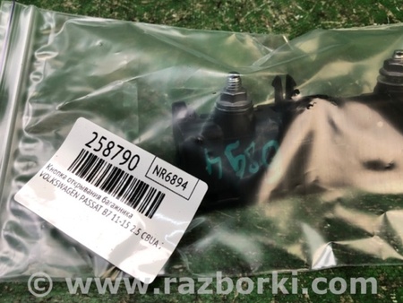 ФОТО Кнопка открывания багажника наружная для Volkswagen Passat B7 (09.2010-06.2015) Киев