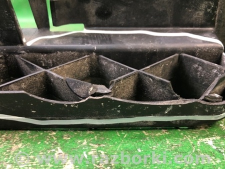 ФОТО Кронштейн бампера для Volkswagen Passat B7 (09.2010-06.2015) Киев