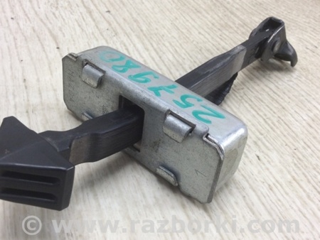 ФОТО Ограничитель двери для Mazda CX-9 TB (2007-2016) Киев
