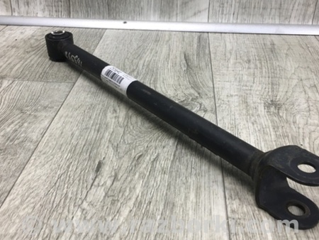 ФОТО Рычаг задний поперечный для Toyota Camry 50 XV50 (08.2011-11.2014) Киев