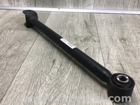 ФОТО Рычаг задний поперечный для Toyota Camry 50 XV50 (08.2011-11.2014) Киев