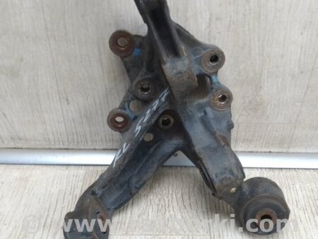 ФОТО Цапфа для Toyota Camry 50 XV50 (08.2011-11.2014) Киев