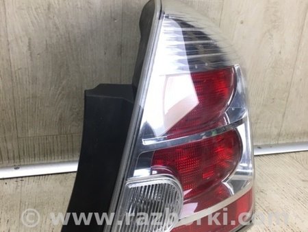 ФОТО Фонарь задний наружный для Nissan Sentra B16 Киев