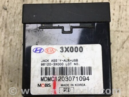 ФОТО USB адаптер для Hyundai Elantra MD (04.2010-05.2016) Киев