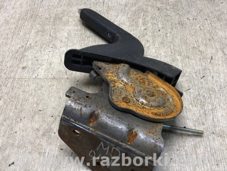ФОТО Рычаг ручного тормоза для Hyundai Elantra MD (04.2010-05.2016) Киев