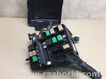 ФОТО Блок предохранителей для Hyundai Sonata YF (09.2009-03.2014) Киев