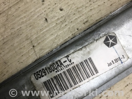 ФОТО Стеклоподъемник для Jeep Patriot (10-17) Киев