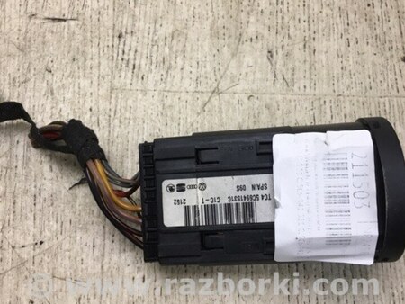 ФОТО Блок управления освещением для Volkswagen Jetta USA (10-17) Киев