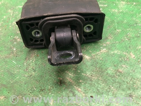 ФОТО Ограничитель двери для Volkswagen Jetta USA (10-17) Киев