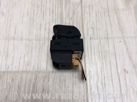 ФОТО Кнопка стеклоподьемника для Volkswagen Beetle A5 5C1 (09.2011-11.2016) Киев