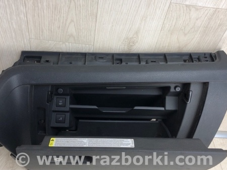 ФОТО Бардачок для Volkswagen Passat B7 (09.2010-06.2015) Киев