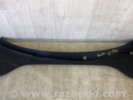 ФОТО Пластик под лобовое стекло (Жабо) для Volkswagen Passat B7 (09.2010-06.2015) Киев