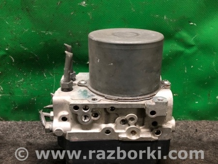 ФОТО Блок ABS для Toyota Sienna (11-16) Киев