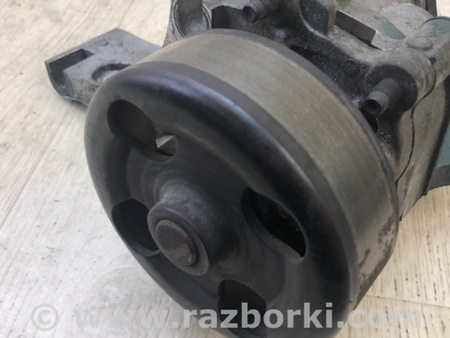 ФОТО Помпа для Nissan NV200 USA (2013-) Киев