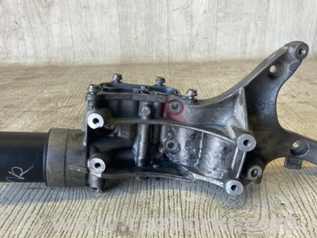 ФОТО Кронштейн масляного фильтра для Volkswagen Jetta USA (10-17) Киев