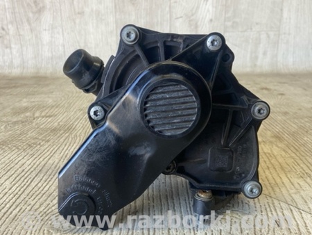 ФОТО Помпа для Volkswagen Jetta USA (10-17) Киев