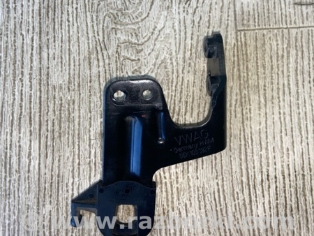 ФОТО Кронштейн крепления двигателя для Volkswagen Jetta USA (10-17) Киев
