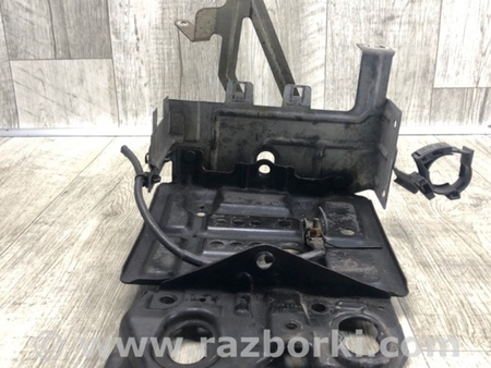 ФОТО Полка аккумулятора для Nissan NV200 USA (2013-) Киев