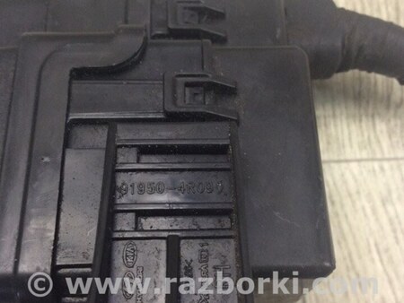 ФОТО Блок предохранителей для Hyundai Sonata YF (09.2009-03.2014) Киев