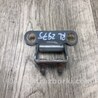 Петля крышки багажника Toyota Prius 30 (09-17)