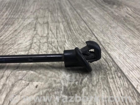 ФОТО Упор капота для Toyota Prius 30 (09-17) Киев