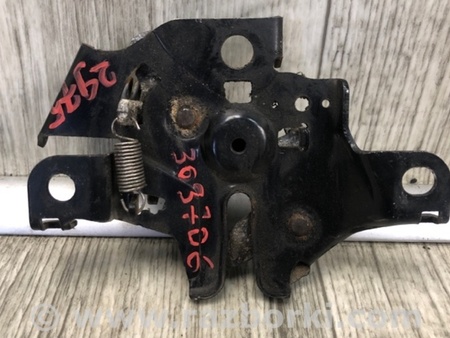 ФОТО Замок капота для Toyota Prius 30 (09-17) Киев