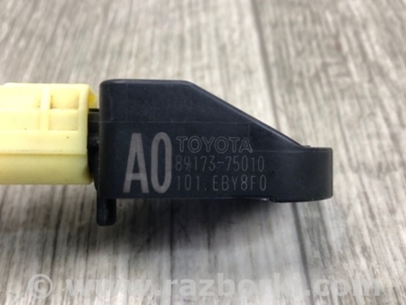 ФОТО Датчик удара для Toyota Prius 30 (09-17) Киев