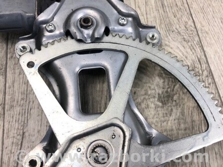 ФОТО Стеклоподъемник для Toyota Prius 30 (09-17) Киев