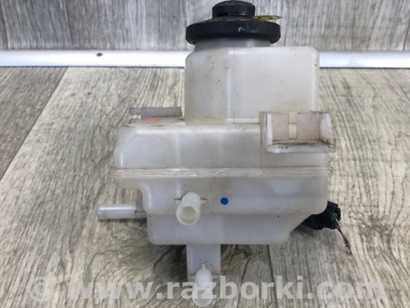 ФОТО Бачок главного тормозного цилиндра для Toyota Prius 30 (09-17) Киев
