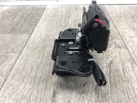 ФОТО Замок крышки багажника для Toyota Prius 30 (09-17) Киев
