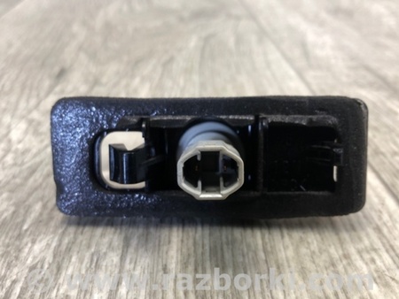 ФОТО Подсветка номера для Toyota Prius 30 (09-17) Киев