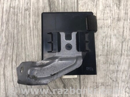 ФОТО Блок электронный для Toyota Prius 30 (09-17) Киев