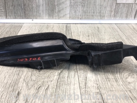 ФОТО Дефлектор радиатора для Toyota Prius 30 (09-17) Киев