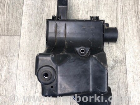 ФОТО Воздушный фильтр (корпус) для Toyota Prius 30 (09-17) Киев