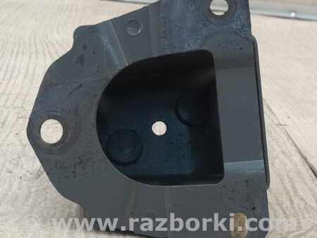 ФОТО Кронштейн усилителя заднего бампера для Toyota Prius 30 (09-17) Киев