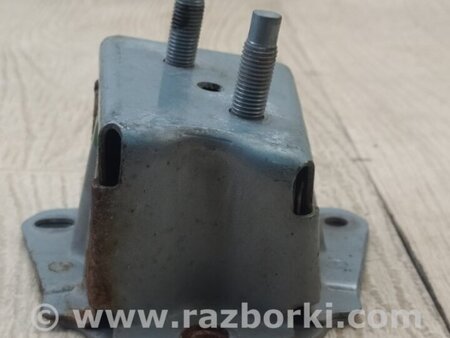 ФОТО Кронштейн усилителя заднего бампера для Toyota Prius 30 (09-17) Киев