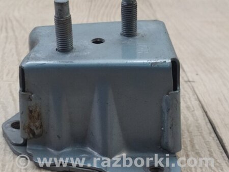 ФОТО Кронштейн усилителя заднего бампера для Toyota Prius 30 (09-17) Киев