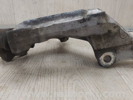 ФОТО Кулак поворотный для Toyota Prius 30 (09-17) Киев