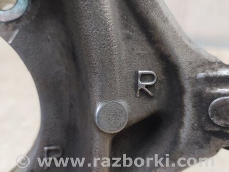 ФОТО Кулак поворотный для Toyota Prius 30 (09-17) Киев