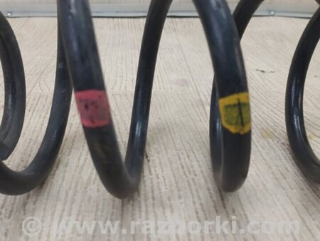 ФОТО Пружина задняя для Toyota Prius 30 (09-17) Киев