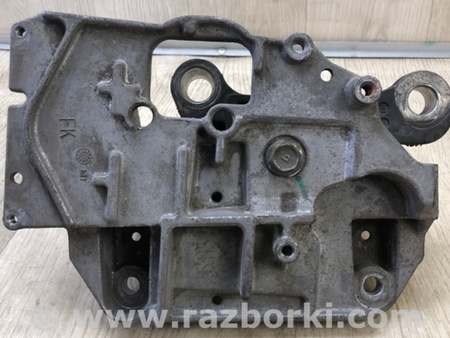 ФОТО Подушка АКПП для Nissan NV200 USA (2013-) Киев