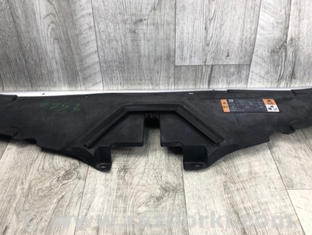 ФОТО Накладка замка капота для Lincoln MKZ (14-16) Киев