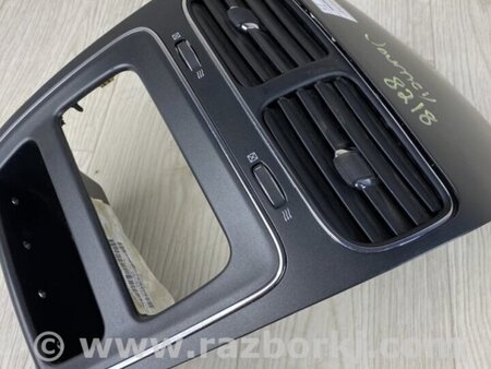 ФОТО Накладка торпедо под магнитолу для Dodge Journey (2011-2020) Киев