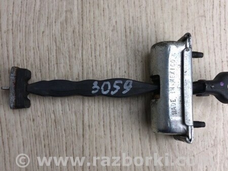 ФОТО Ограничитель двери для Ford Fusion USA 2 поколение (12-15) Киев