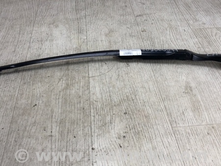 ФОТО Поводок дворника для GMC Acadia Киев