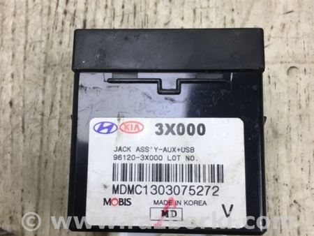 ФОТО USB адаптер для Hyundai Elantra MD (04.2010-05.2016) Киев